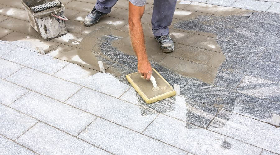 Professional gutter cleaning in Pesotum, IL